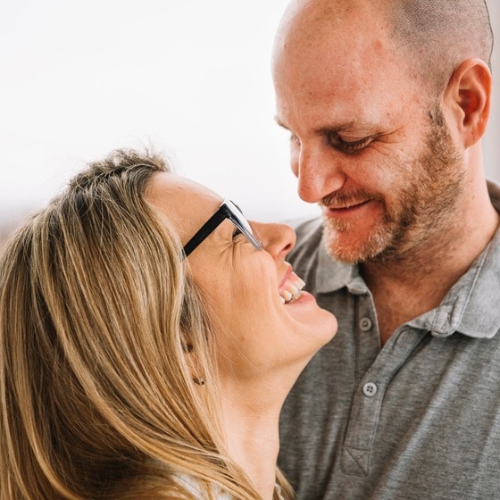 mature dating when to kiss